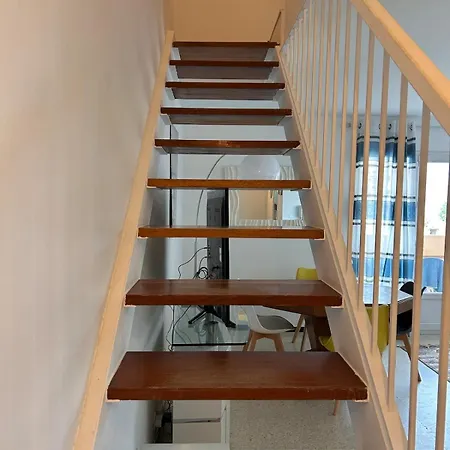 Near Shops Le Lavandou